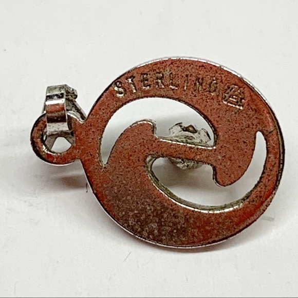 Marvel Jewelry co vintage sterling silver and diamond small swirl design pendant - Picture 5 of 10